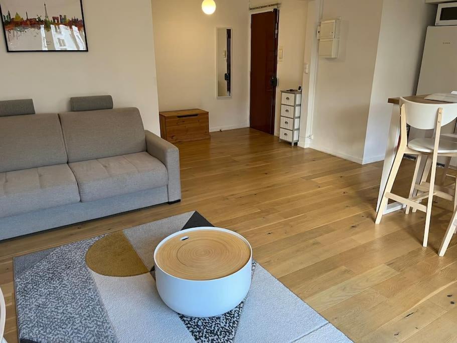 Superbe Appartement Avec Belle Vue Jardin Παρίσι Εξωτερικό φωτογραφία